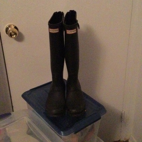 Hunter - Picture 3 of 8